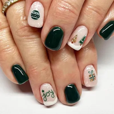Produktbild von Künstliche Nägel Weihnachten French Grün Weiß Kurz Eckig 24 Stück mit Weihnachtsbaum Design Acryl Full Cover zum Aufkleben für Damen und Mädchen