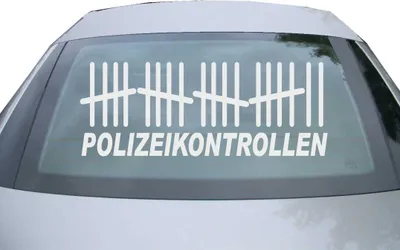 Produktbild von Indigos UG - Aufkleber Heckscheibe & Motorklappe DE2066 - silber - 600x228 mm - Polizeikontrollen - Auto Scheiben Fenster Heckklappe Tuning Racing JDM - Die cut