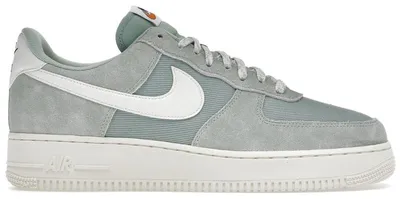 Productafbeelding van Nike Air Force 1 Low '07 LV8, kleur: Enamel Green, maat: EU 45