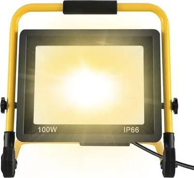Produktbild von JOIEYOU Baustrahler 100W LED Arbeitsleuchte Warmweiß Arbeitsscheinwerfer IP66 Fluter Floodlight mit 3m Kabel & Faltbarer U-Ständer Baustellenlampe für Werkstatt Baustelle Austellenlampe