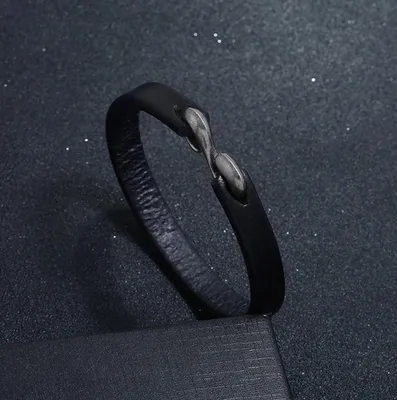 Produktbild von Herren-Lederarmband mit Metallhaken, schwarz