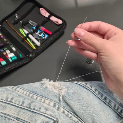 Produktbild von Mini-Nähset für Zuhause und Reisen