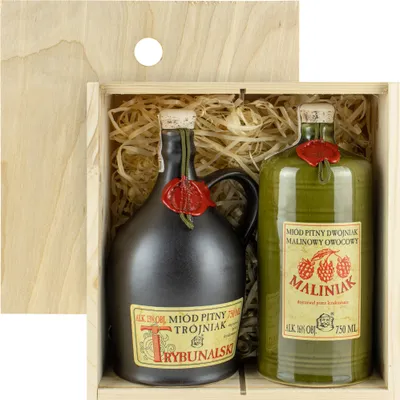 Produktbild von Set mit 2 Jaros Mets (Honigwein Dwójniak Maliniak-Halber Himbeere /Trybunalski Trójniak-Drittel) Geschenkset in einer leichten Holzbox | 1500ml | 13-16% Alkohol Metwein | Polnische Produktion