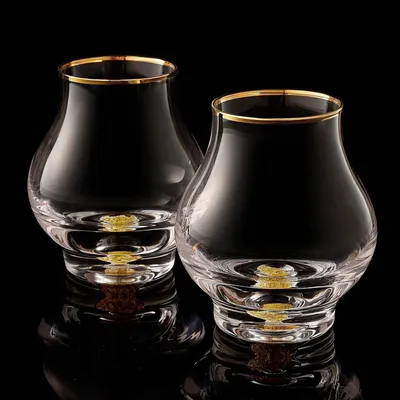 Productafbeelding van Whiskyglazen, set van 2, 205 ml, met 24-karaats bladgoudvlokken. Snifterglazen voor brandy, cognac, bourbon, tequila, scotch. BPA-vrij, loodvrij