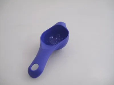 Produktbild von TUPPERWARE Backen Sieb klein lila/blau Teesieb Küche Backhelfer Küchenhelfer