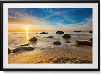 Produktbild von Sonnenaufgang an der Ostsee– Wandbild mit Rahmen – Gerahmtes Bild  – Wanddekoration – 100x70 cm –  Schwarz Rahmen