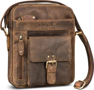 Produktbild von ROYALZ "Greyson" kompakte Herren Umhängetasche Leder - Echtleder Schultertasche Männer klein im modernen Vintage Look - smarte kleine Ledertasche Herren Alltag & Ausflüge