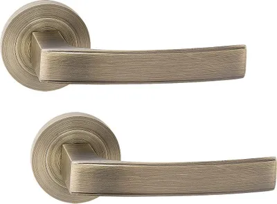 Immagine prodotto di Maniglia rotonda per porte interne, patinata, ottone antico