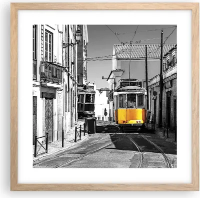 Produktbild von Gerahmtes Poster - Rahmen in heller Eiche - Straßenbahn Portugal Lissabon - 40x40 cm - Wand Bild - Wanddeko - Wandbilder - Kunstposter - Wandposter - Bilderrahmen - Bilder - P2NAC40x40-4977