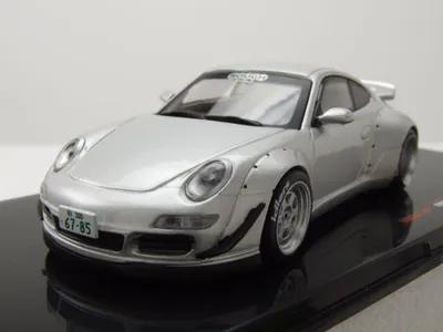 Produktbild von ixo models MOC337 Porsche 911 (997) RWB silber 1:43