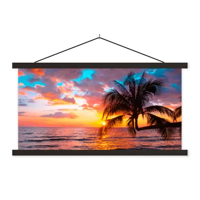 Produktbild von MuchoWow® Textilposter Palme - Sonnenuntergang - Strand - Meer - Horizont 150x75 cm mit schwarzem Rahmen - Posterleiste