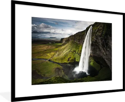 Produktbild von MuchoWow® Gerahmtes Poster Wasserfall - Berge - Dschungel 90x60 cm - Poster mit Schwarzem Bilderrahmen Wandposter Rahmen Foto Bilder - Wanddekoration - Fotos