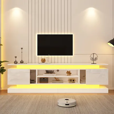 Image de Meuble TV laqué brillant avec éclairage RGB LED et contrôle via application, meuble TV bas en verre acrylique, 2 portes à ouverture par pression, étagères réglables, blanc