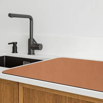 Produktbild von Geschirr-Trockenmatte - Wasserabsorbierend und hitzebeständig - Für Küchenarbeitsplatte und Geschirrspüler - 49 x 39 cm