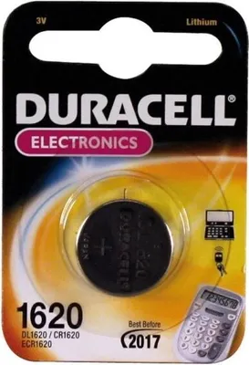 A Duracell CR1620 lithium coin cell battery in its retail packaging.