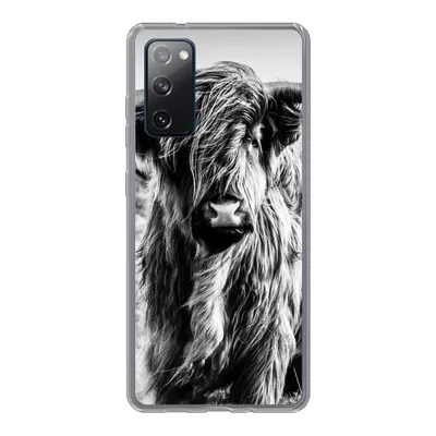 Produktbild von MuchoWow® Handyhülle Schutzhülle Hülle für Samsung Galaxy S20 FE Schottischer Highlander - Natur - Kuh - Schwarz - Weiß Silikon Softcase Handy Hülle - Abdeckung