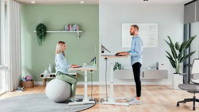 Produktbild von Leitz Kleiner Elektrisch Höhenverstellbarer Schreibtisch Weiß  Weiß One Size