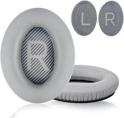 Immagine prodotto di Cuscini in plastica colorata nei toni del grigio