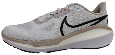 Produktbild von Nike Vomero 17 Laufschuh Weiß in Gr. 42