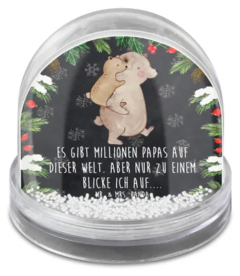 Produktbild von Mr. & Mrs. Panda Weihnachts Schneekugel Papa Bär - Kreidetafel - Geschenk, Geburtstag, Vatertag, Große, dekoartikel, schnee kugel, glitzerkugel, Muttertag