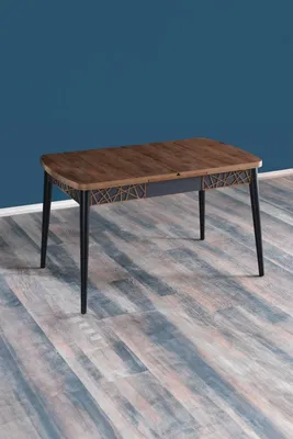 Produktbild von Skye Decor, Erweiterbarer Esstisch, Walnuss und Schwarz, 131,5 x 76,5 x 79,5 cm (ausziehbar auf 170 cm) | 100% melaminbeschichtete Spanplatte, 18 mm dick | Modernes, geometrisches Design für stilvolle Essbereiche.