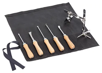 Produktbild von Präparationswerkzeug für Trophäenpräparation, 6-teilig mit Wickeltasche und Abkochstativ