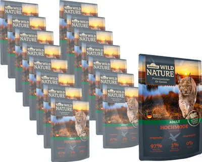 Produktbild von Dehner Wild Nature Katzenfutter Hochmoor, Nassfutter getreidefrei / zuckerfrei, für ausgewachsene Katzen, Ente / Pute, 16 x 85 g Beutel (1.36 kg)