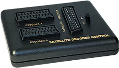 Produktbild von Transmedia Scart-Umschaltbox; SAT-Anschlussbox - 3x Scartkupplung, V 44