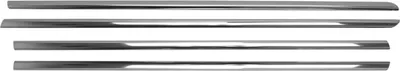 Productafbeelding van OMAC Afwerkprofiel / beschermingsstrip voor deurruit, raamprofiel 5210141. Geschikt voor het plaatsen of vervangen van ramen voor de OPEL Astra H Limousine (A04). Gemaakt van roestvrij staal, voor de Opel Astra H Notchback