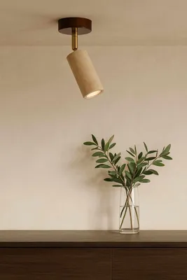 Produktbild von Opviq, Hochwertiger Kronleuchter mit Holz-Korpus, Travertin-Kappe Ø6,5 cm, Höhe 21 cm, GU10 Fassung, Beige und Walnuss, IP20 | Elegantes Design für jeden Raum.