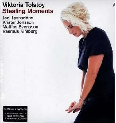 Produktbild von Stealing Moments