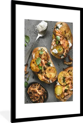 Produktbild von MuchoWow® MuchoWow® Gerahmtes Poster Brot mit Käse und Kartoffeln 60x90 cm - Poster mit zchwarzem Bilderrahmen - Dekoration - Wandposter Wohnzimmer - Hochwertig