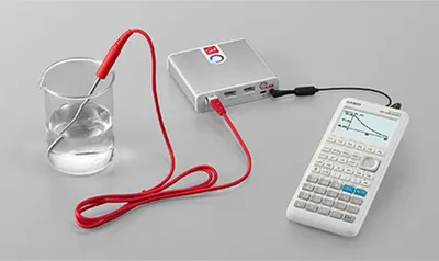 Produktbild von Casio FX-9860GIII, Tasche, Grafikrechner, Flash, USB Anschluss, Akku, Weiß