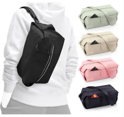 Produktbild von INF Vielseitige Sporttasche mit verstellbarem Tragegurt: Sport, Crossbody, Reisetasche Schwarz