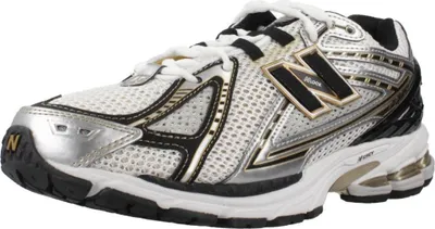 Produktbild von New Balance Sneakers M1906RA in Grey color size 37