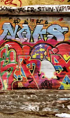 Produktbild von Fototapete - Graffiti Street 150x250cm - Vliestapete