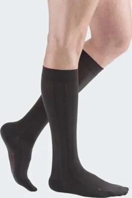 Produktbild von mediven for men A-D Kl.2, geschlossene Fußspitze>>>>Farbe: schwarz Gr. II