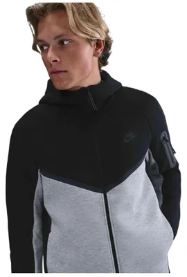 Produktbild von Nike Sweatshirts HV0949011, Größe: 173