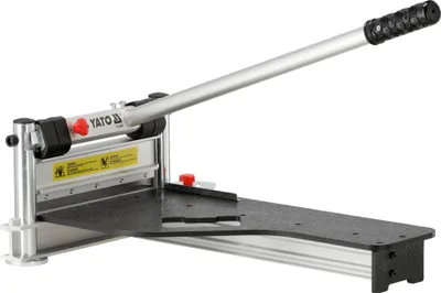 Image de Guillotine pour panneaux de sol de 230 mm avec butée angulaire