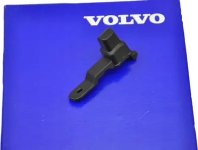 Zdjęcie produktu dla VOLVO XC60 II prawy odbój maski na błotniku OE