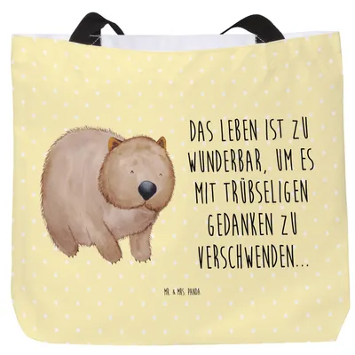 Produktbild von Mr. & Mrs. Panda Tote Bag Wombat - Gelb Pastell - Geschenk, Schultasche, Australien, Spruch, Tasche, Reisetasche, Büchertasche, Laptoptasche, Motivation, Gute Laune