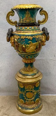 Produktbild von Casa Padrino Luxus Barock Bronze Vase Mehrfarbig / Gold 53 x 43 x H. 127 cm - Prunkvolle Vase mit Sockel - Barock Deko Accessoires