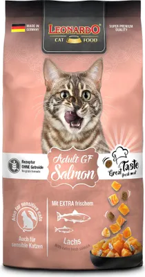 A bag of Leonardo Adult Salmon GF cat food.