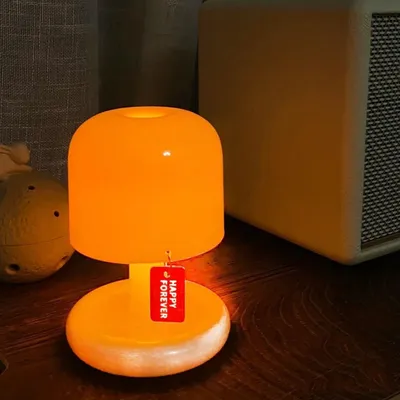 Produktbild von Mini-LED-Sunset-Nachtlicht, USB-aufladbare Tischlampe mit Dimmfunktion, 5 W – für Schlafzimmer, Schreibtisch und Dekoration