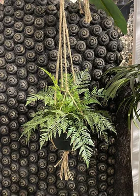 Produktbild von artplants.de Deko Schildfarn Blumenampel SERFLI im Dekotopf, grün, 20cm - Künstliche Farnpflanze