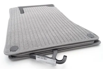 Produktbild von Rips Fußmatten Mercedes CLA (C117+X117)  / GLA (X156) Original Qualität, 4-teilig, grau