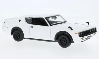 Produktbild von Maisto 31528 Nissan Skyline 2000 GT-R (KPGC110) weiss 1973 Maßstab 1:24 Modellauto