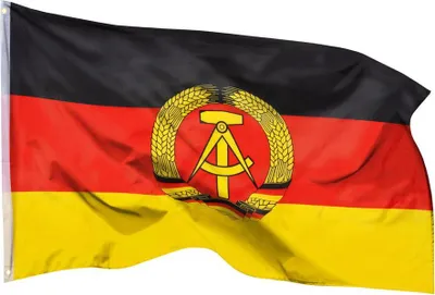 Produktbild von PHENO FLAGS DDR Fahne, 150x90 - Wetterfest & Reißfest - Perfekte Dekoration