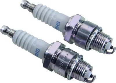 Image de Bougie d'allumage NGK BPR8HS, 3725, 2 pièces