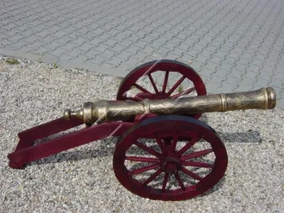 Immagine prodotto di Cannon Waffee Antico Stile Figura Statua Scultura Sculture Decorazione Decorazione Nuovo